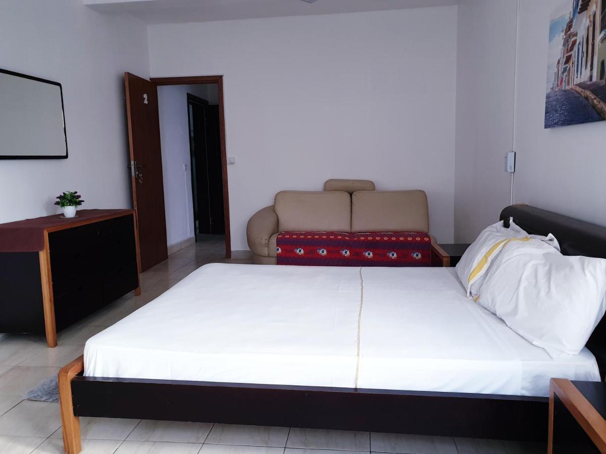 Guest House Mangui Baxu Rooms & Apartment タラファル エクステリア 写真