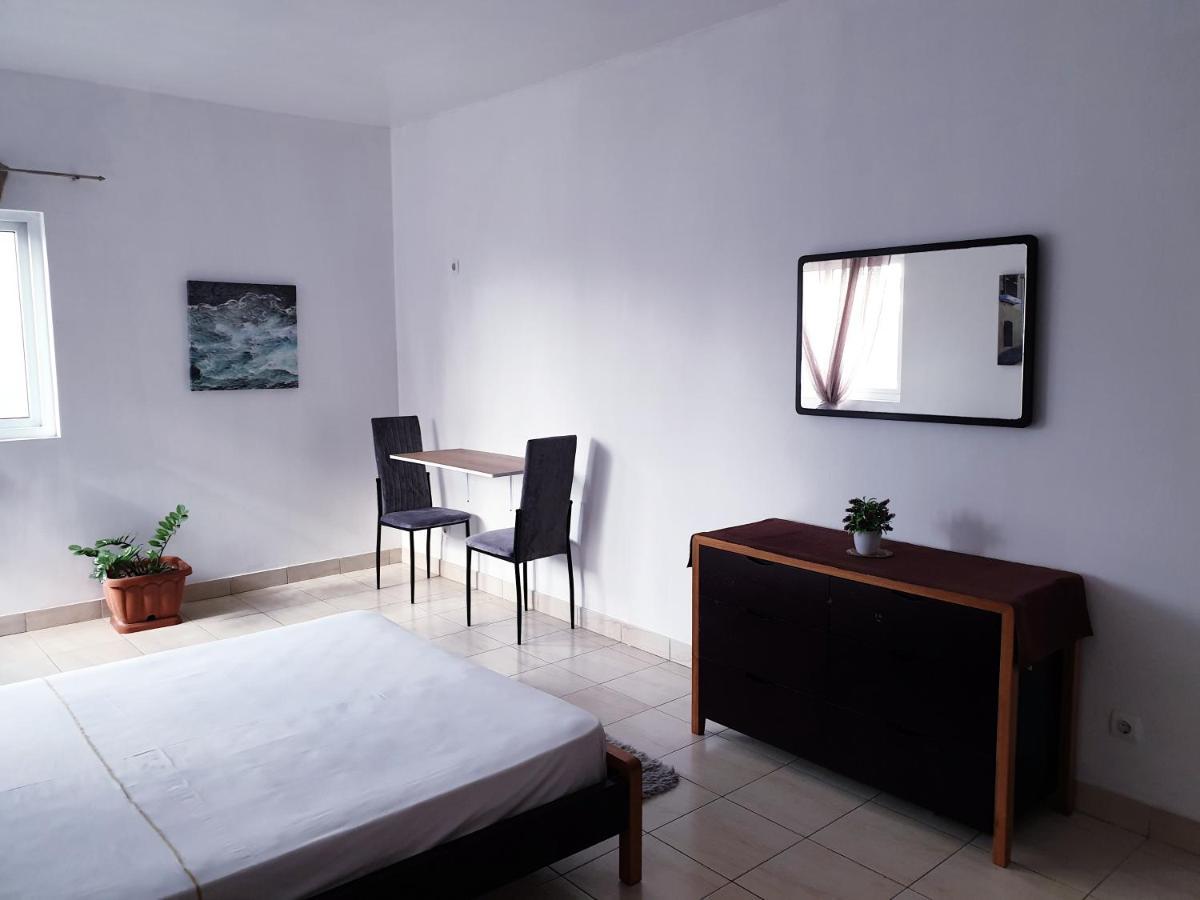 Guest House Mangui Baxu Rooms & Apartment タラファル エクステリア 写真