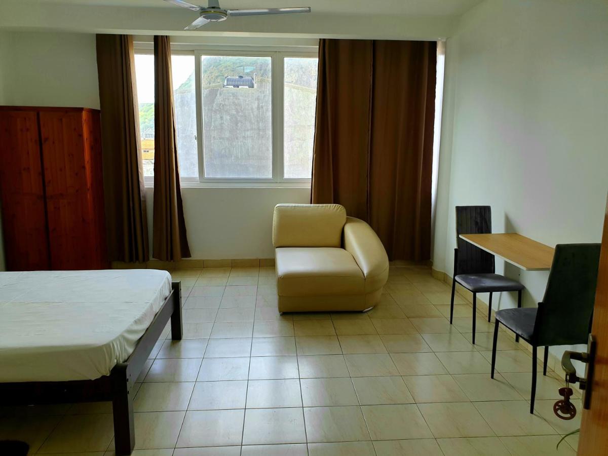 Guest House Mangui Baxu Rooms & Apartment タラファル エクステリア 写真